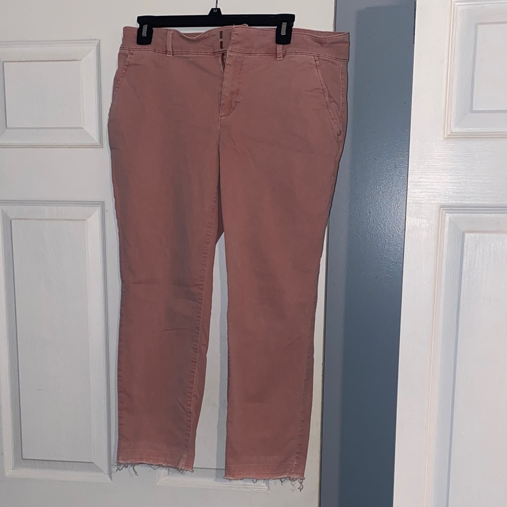 Loft Fashion Ankle Jeans in Soft Pink